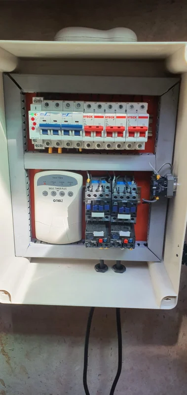 Automação para equipamentos de piscina.