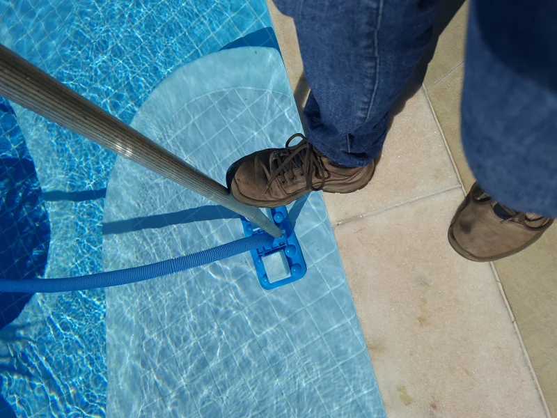 serviço de limpeza de piscina